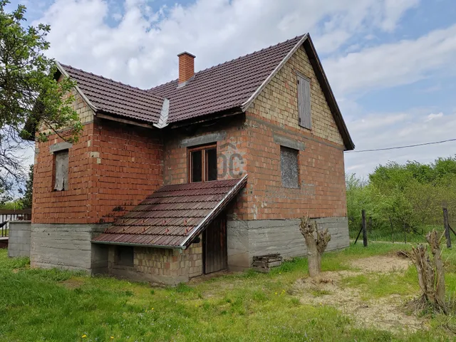 Eladó ház Csemő 60 nm