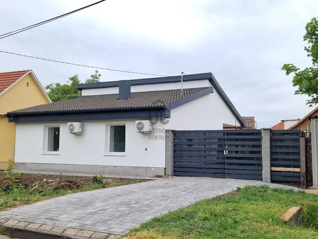 Eladó ház Cegléd 71 nm