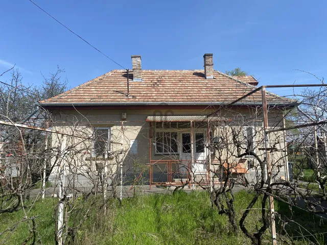 Eladó ház Abony 50 nm
