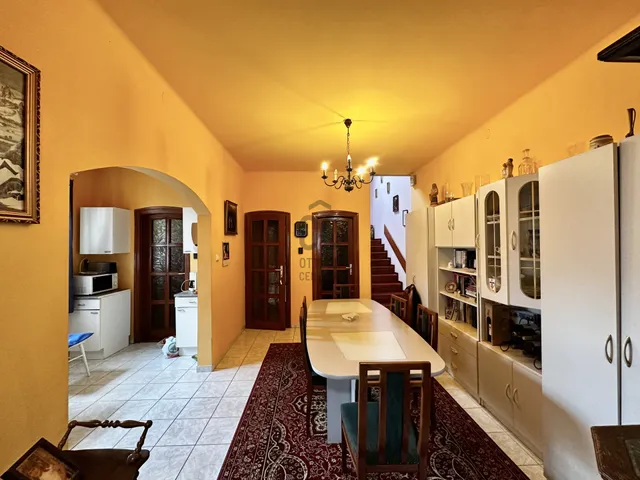 Eladó ház Cegléd 200 nm