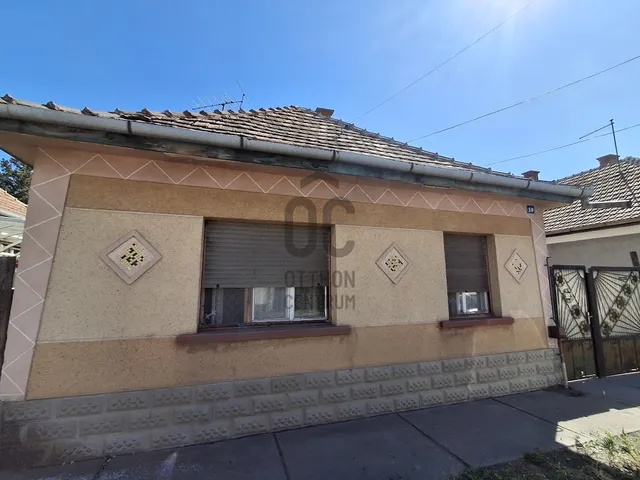 Eladó ház Cegléd 70 nm