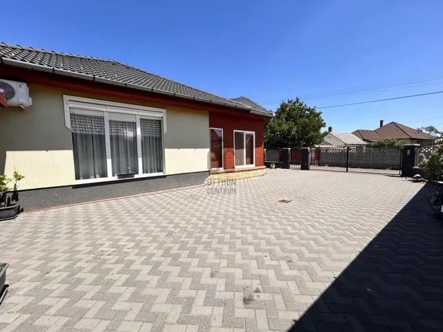 Eladó ház Abony 103 nm