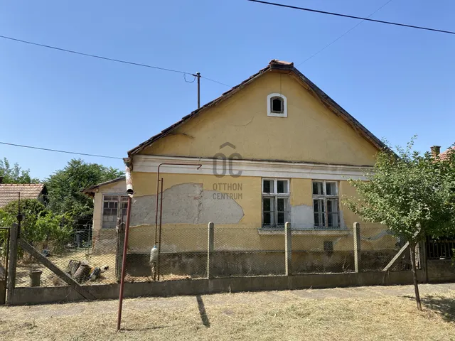 Eladó ház Abony 72 nm