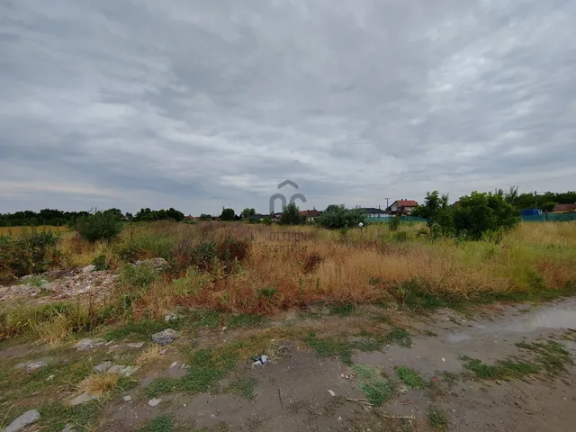Eladó telek Cegléd 664 nm