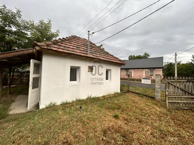 Eladó ház Tápiószőlős 18 nm