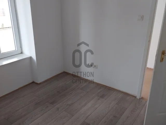 Eladó lakás Tápiószele 40 nm