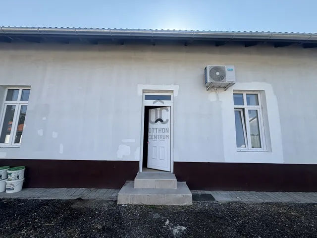 Eladó lakás Tápiószele 62 nm