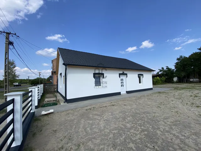 Eladó ház Abony 55 nm