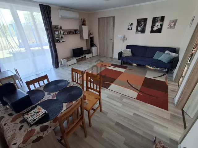 Eladó lakás Cegléd 66 nm