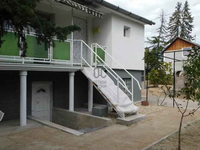 Eladó üdülő és hétvégi ház Tápiószentmárton 55 nm