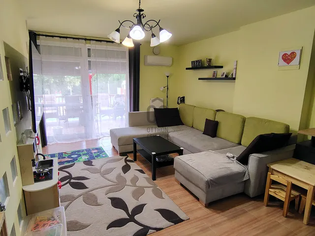 Eladó lakás Cegléd 101 nm