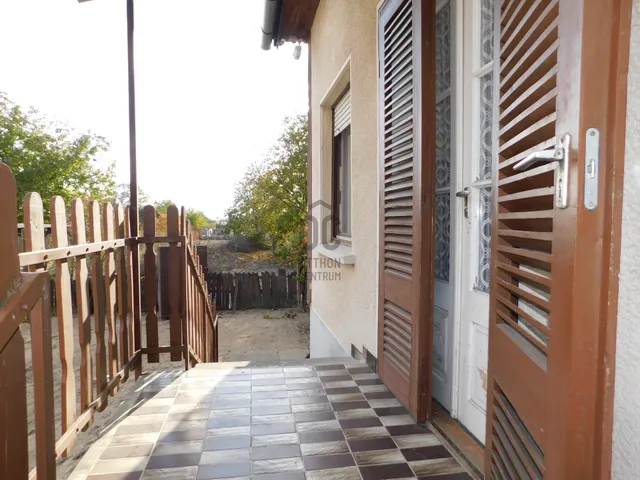 Eladó ház Tápiószentmárton 77 nm