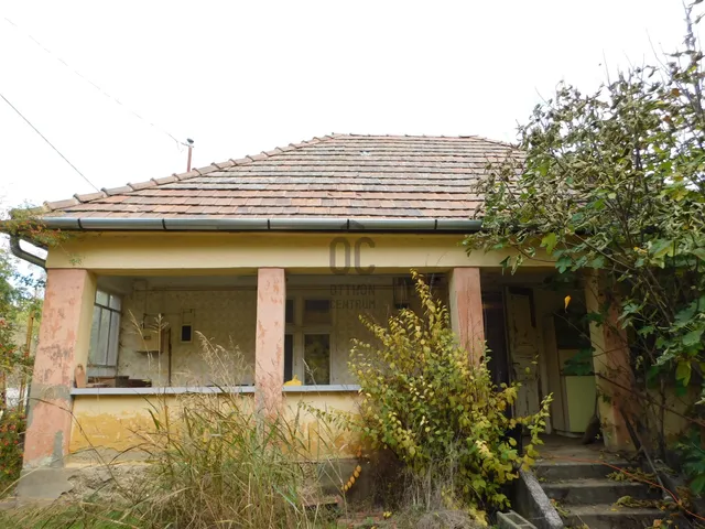 Eladó ház Tápiószentmárton 42 nm