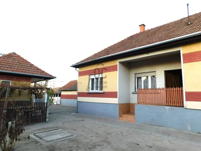 Eladó ház Tápiószentmárton 80 nm