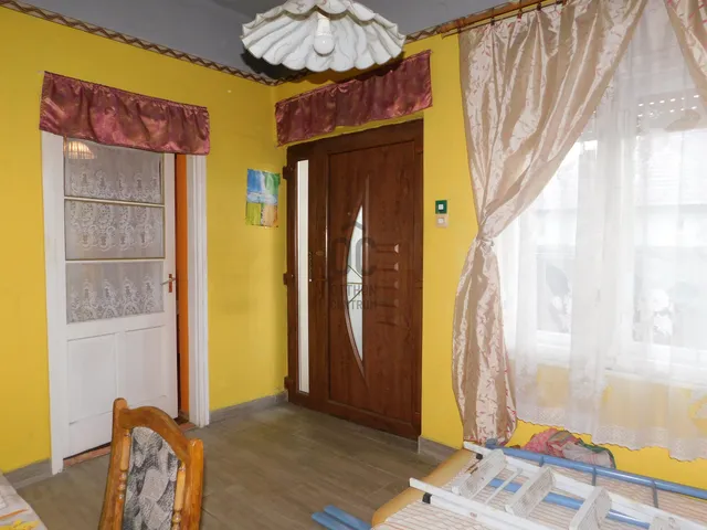 Eladó ház Tápiószentmárton 80 nm