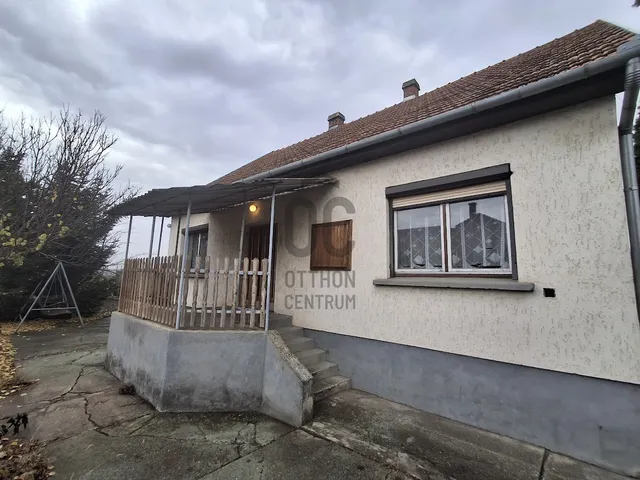 Eladó ház Tápiószele 74 nm