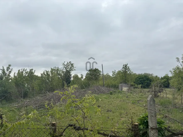 Eladó telek Cegléd 1080 nm