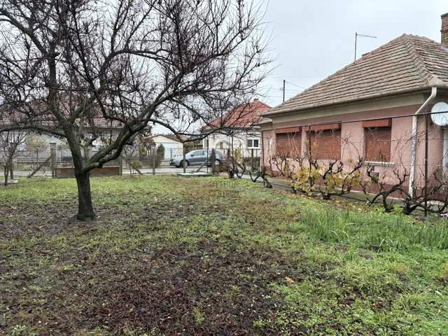 Eladó ház Abony 93 nm