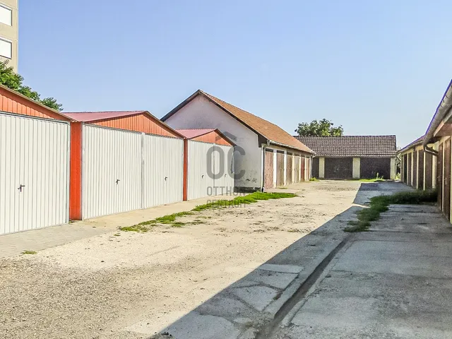 Eladó garázs Nagykőrös 17 nm