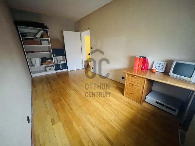 Eladó lakás Szolnok, Belváros 85 nm