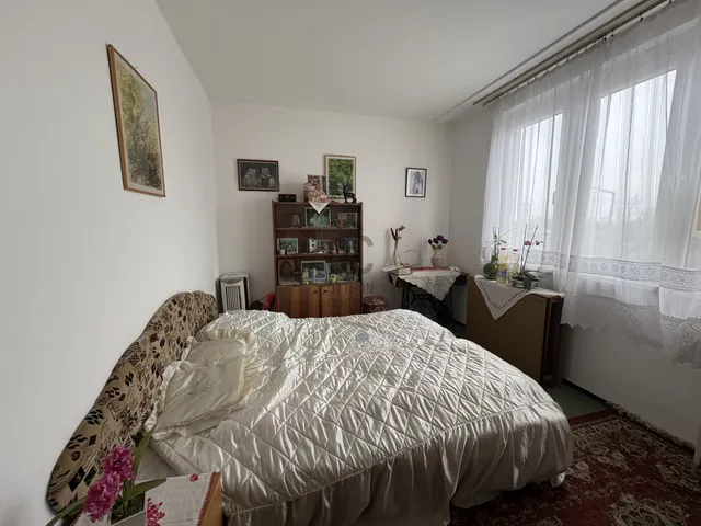 Eladó lakás Cegléd 64 nm