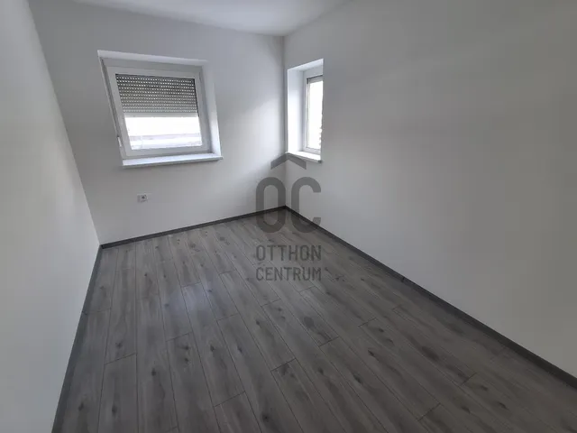 Eladó lakás Abony 59 nm