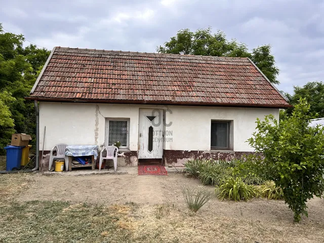 Eladó ház Újszilvás 31 nm