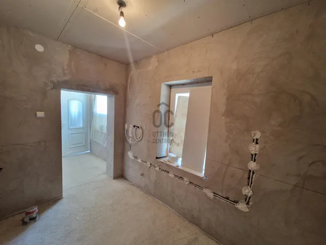 Eladó ház Abony 65 nm