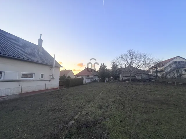 Eladó telek Ceglédbercel 460 nm