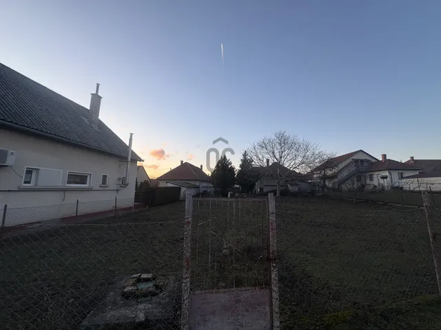 Eladó telek Ceglédbercel 460 nm