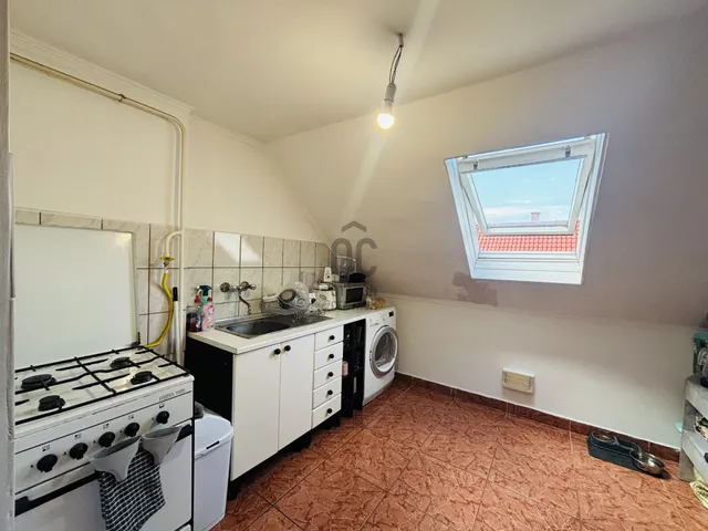 Eladó lakás Cegléd 80 nm