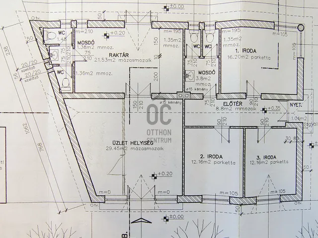 Eladó kereskedelmi és ipari ingatlan Cegléd 112 nm