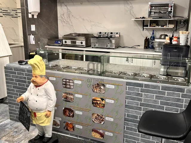 Eladó kereskedelmi és ipari ingatlan Cegléd 24 nm