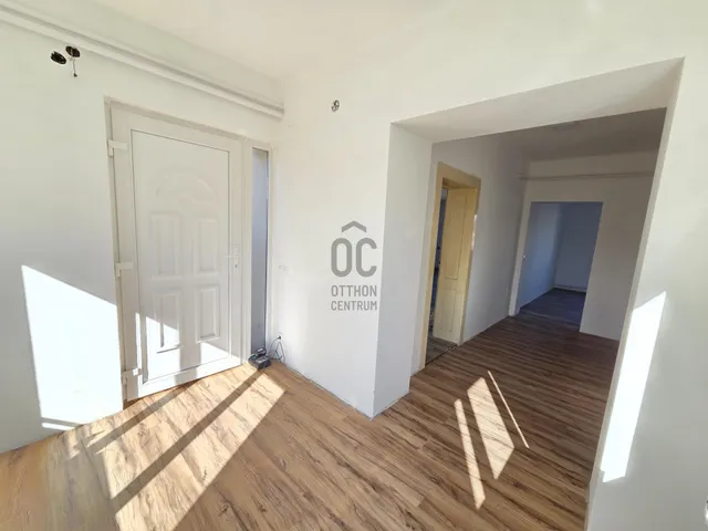 Eladó ház Szolnok 70 nm