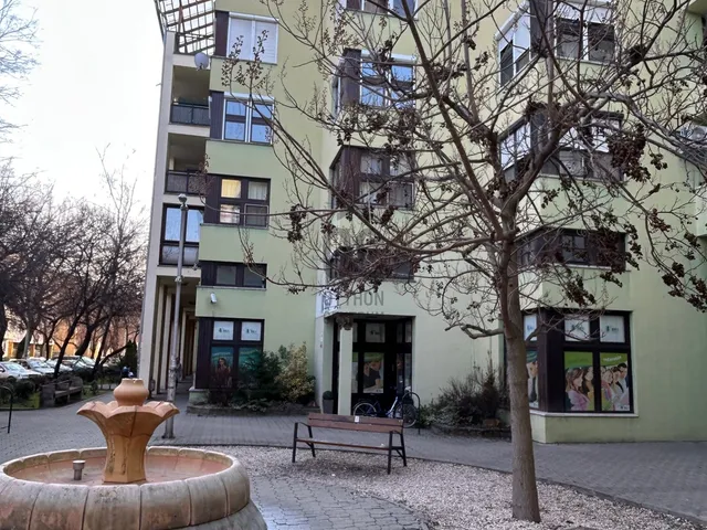 Eladó lakás Cegléd 38 nm