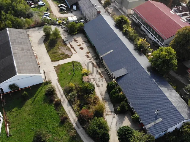 Eladó kereskedelmi és ipari ingatlan Kocsér 1000 nm