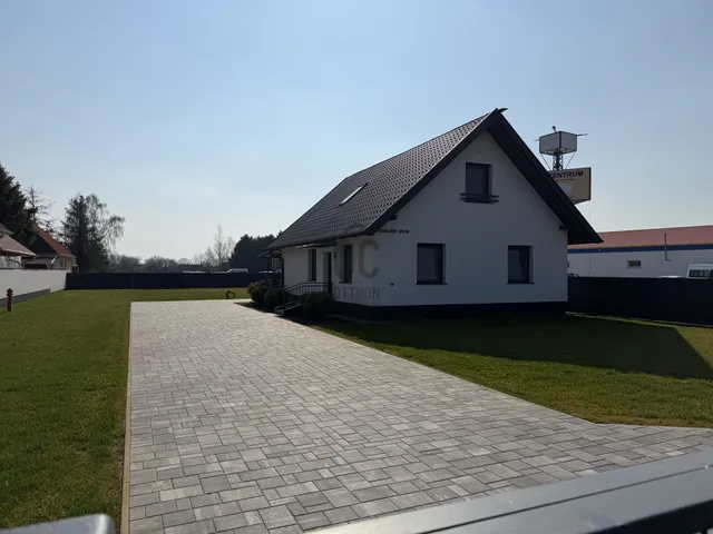 Eladó ház Abony 146 nm