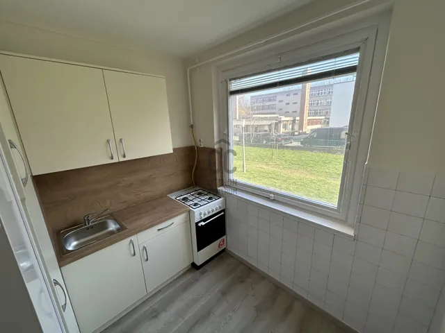 Eladó lakás Cegléd 34 nm