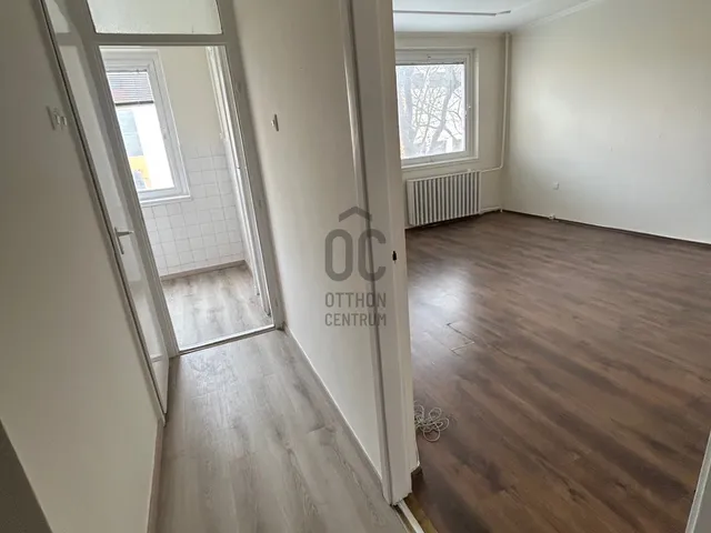 Eladó lakás Cegléd 34 nm