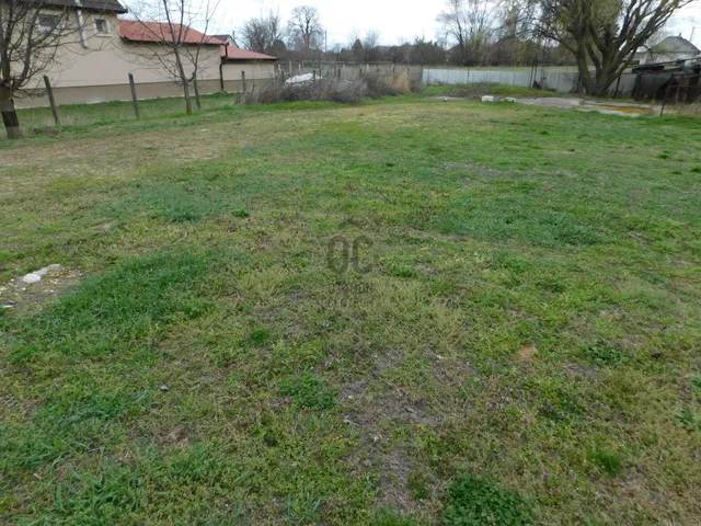 Eladó telek Tápiószentmárton 530 nm