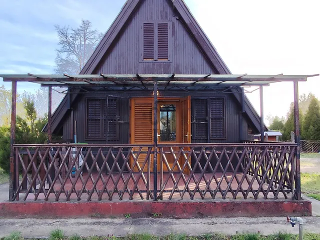 Eladó üdülő és hétvégi ház Tápiószentmárton 50 nm