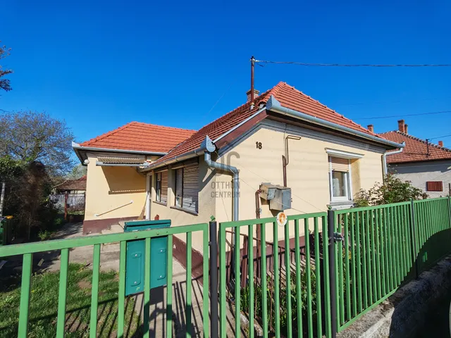 Eladó ház Abony 60 nm