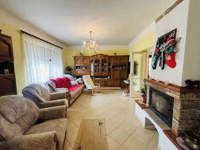 Eladó ház Cegléd 141 nm