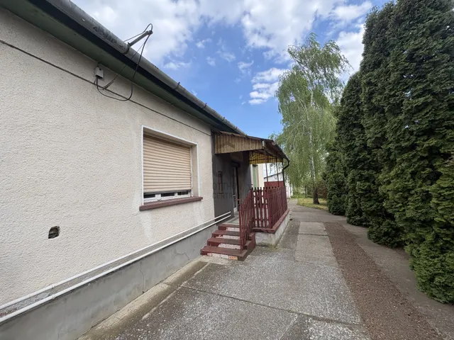 Eladó ház Tápiószele 85 nm