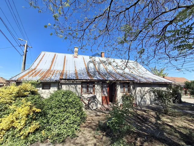 Eladó ház Cegléd 70 nm