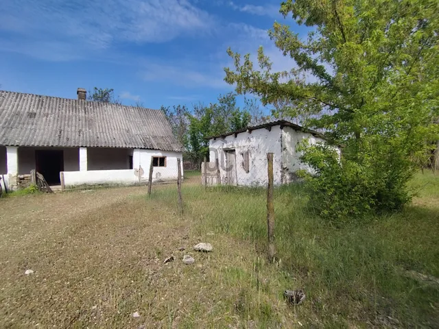 Eladó ház Csemő 61 nm