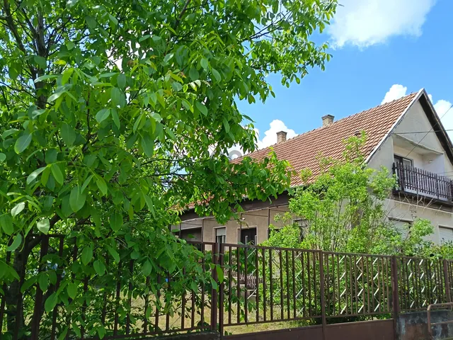 Eladó ház Tápiószőlős 120 nm