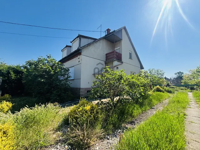 Eladó ház Cegléd 125 nm