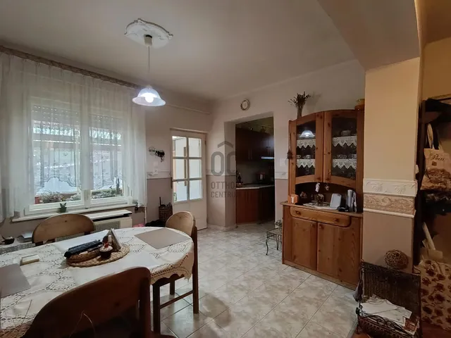 Eladó ház Tápiószele 90 nm
