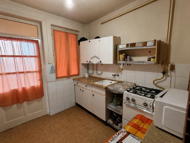 Eladó lakás Cegléd 25 nm